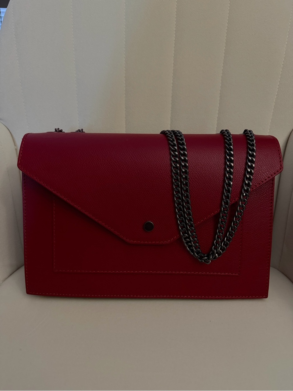 Structured Red Envelope Shoulder Bag with Chain Strap
